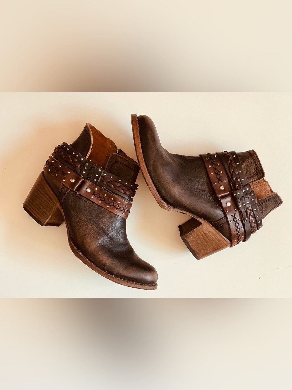 Freebird Boots Sz 8